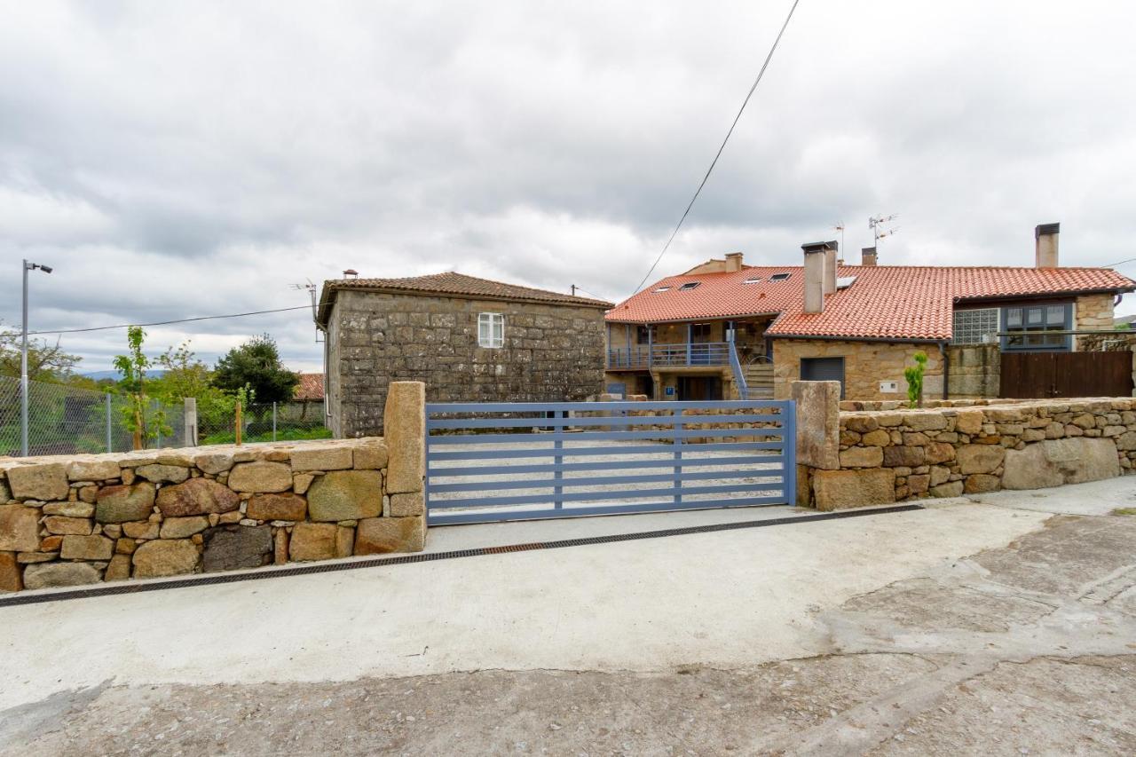 Alojamiento Turistico Caxide Parada De Sil Ribeira Sacra Bagian luar foto